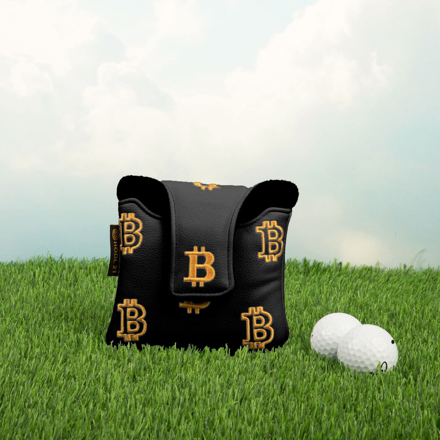 Bitcoin Golf Putter Cover for Blade Putters - Golf Headcovers for Club Protection - HODL 21 Golf Accessories (Black)