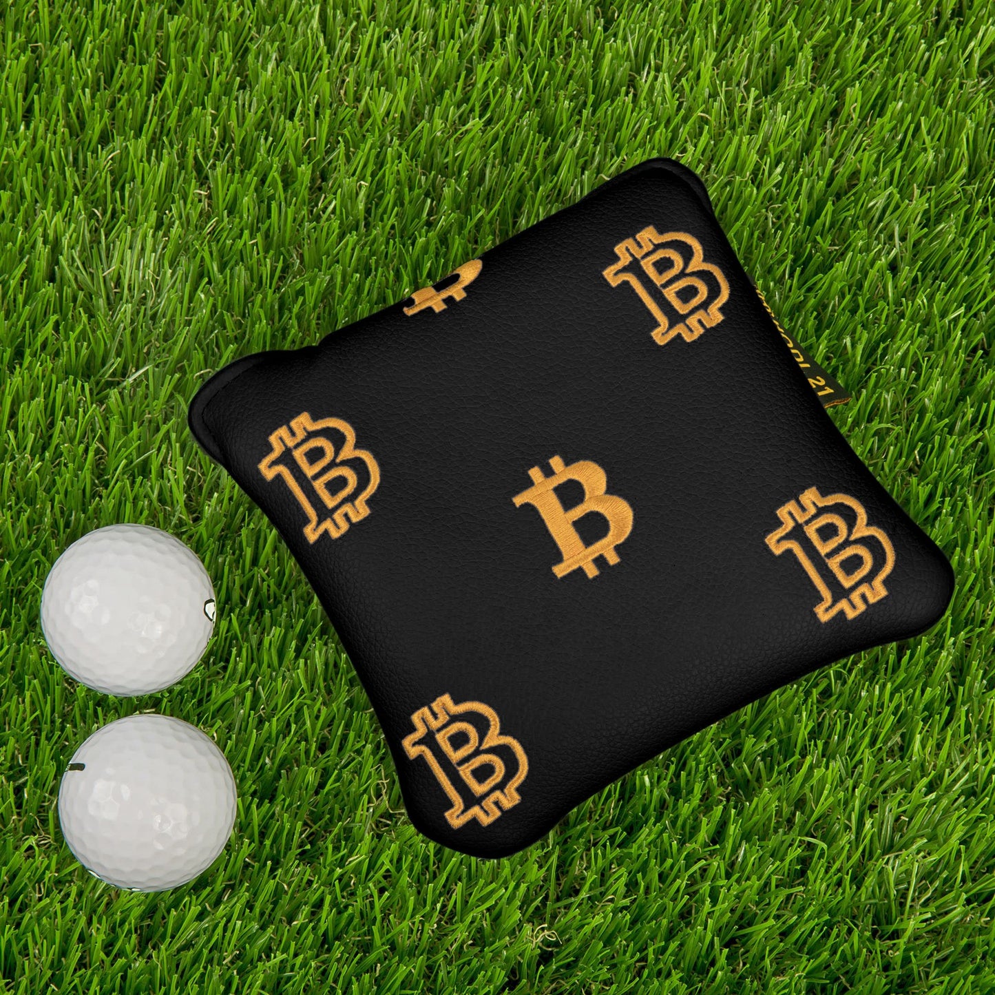 Bitcoin Golf Putter Cover for Blade Putters - Golf Headcovers for Club Protection - HODL 21 Golf Accessories (Black)